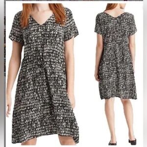 Eileen Fisher Seraglio printed silk dress with drawstring waist Size XS